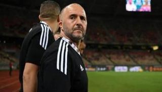 جمال بلماضي مدرب منتخب الجزائر 