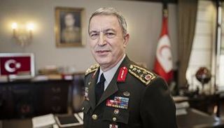 وزير الدفاع التركي خلوصي أكار
