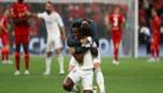 فينيسيوس جونيور وكورتوا.. الصحافة الإسبانية تحتفي بأبطال ريال مدريد