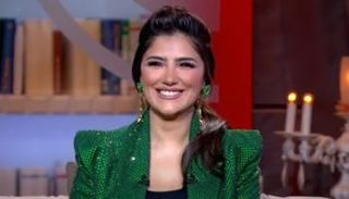 الفنانة المصرية مي عمر