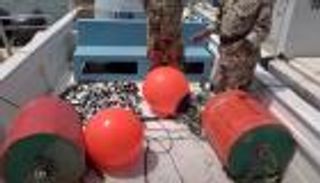 "الموت العائم".. ألغام الحوثي من البر للبحر