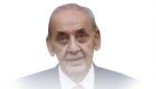 من هو نبيه بري الذي يرأس برلمان لبنان للمرة السابعة؟