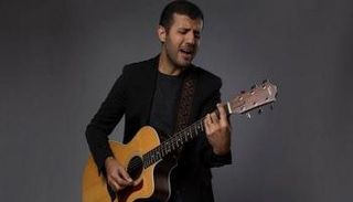 المطرب المصري حمزة نمرة