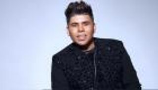 عمر كمال يعلن موعد طرح أغنيته الجديدة.. "إنتي قطتي"