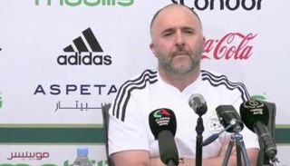 جمال بلماضي مدرب منتخب الجزائر