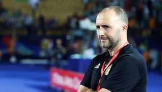 جمال بلماضي مدرب منتخب الجزائر