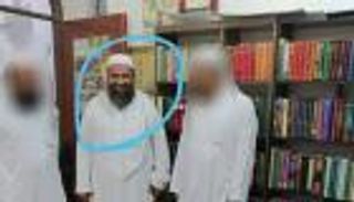 على يد مجهولين.. اغتيال رجل دين من الطائفة السنية بإيران