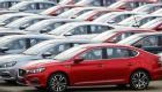 أسعار السيارات بمصر بعد رفع الدولار الجمركي.. تفاصيل الزيادات