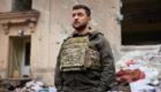 زيلينسكي يتحدث عن مكاسب في الجنوب رغم التفوق الروسي