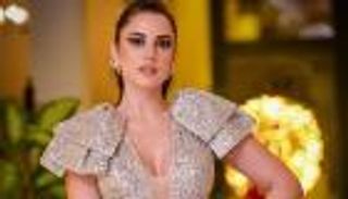 درة تتصدر الملصق الدعائي لمسلسل "المتهمة"