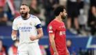 بنزيما 2022 = صلاح 2018.. الكرة الذهبية جنسيتها فرنسية