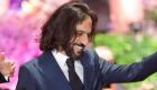 بهاء سلطان يشوّق الجمهور بمقطع من "وليه طيّب"