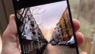 كيفية استعمال الوضع الاحترافي Pro في كاميرات الهواتف الذكية