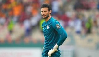 محمد الشناوي حارس مرمى منتخب مصر