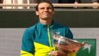 نادال يجيب.. هل يعتزل بعد تتويجه ببطولة رولان جاروس؟