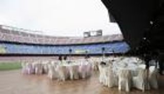 "حفلات زفاف".. أحدث وسائل لحل أزمات برشلونة وريال مدريد