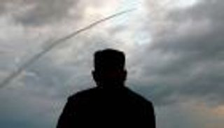 كوريا الشمالية تطلق 8 صواريخ باليستية قبالة ساحلها الشرقي