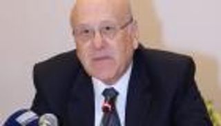 ميقاتي يتهم إسرائيل بفرض "أمر واقع" في ترسيم الحدود