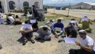 مخاوف أمريكية ترهن مصير مئات الأفغان بمخيمات البلقان