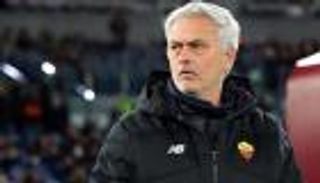 هل ينقذه مورينيو؟.. نجم الجزائر يقترب من إنهاء رحلته الفرنسية