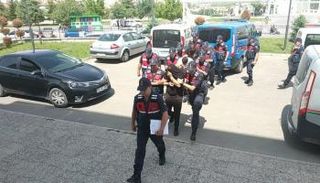 خلال اقتياد عدد من الموقوفين لمديرية الأمن