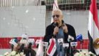 برسائل مرتضى منصور.. أزمات الزمالك تخترق أجواء 6 دول