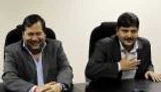 شرطة دبي تقبض على رجلي أعمال مطلوبين بجنوب أفريقيا