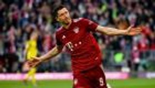 "شيء ميت".. ليفاندوفسكي يكشف سبب رغبته في الانتقال إلى برشلونة