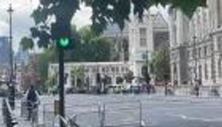 طوق أمني وسط لندن لفحص طرد مشبوه