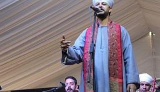 المغني محمد عزت