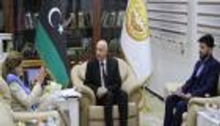 مباحثات ليبية- أممية لحل خلافات "القاعدة الدستورية"