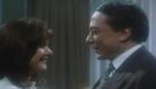 عادل إمام لـ دلال عبد العزيز: "لو اخترت أم لأولادي هتكوني إنت" (فيديو)