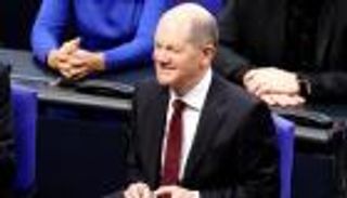 مستشار ألمانيا يخاف التسوق عبر الإنترنت.. فما السر؟