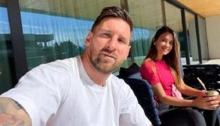 ليونيل ميسي وأنتونيلا