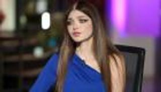 ياسمين الخطيب في أول ظهور بعد محاولة الانتحار.. "آثار كدمة على ذراعها" (فيديو)