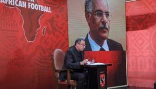 محمود الخطيب رئيس الأهلي المصري