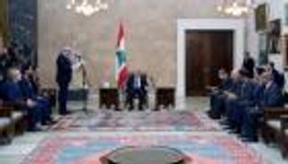 عون يرفض التهديد الإسرائيلي ويتمسك بالمفاوضات غير المباشرة