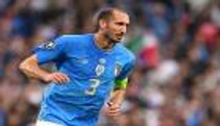 من بيليه إلى كيليني.. أشهر 5 نجوم في تاريخ الدوري الأمريكي