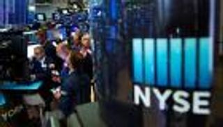 خسائر حادة في وول ستريت.. مخاوف الركود تسيطر على الأسواق