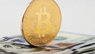 انهيار عملة بيتكوين