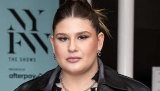 ريمي بدر هي نجمة "تيك توك"وصانعة محتوى وعارضة أزياء "كيرفي" 