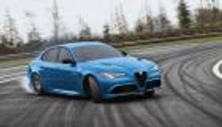 أفضل 7 سيارات سيدان رياضية طرحت في 2022.. تجمع بين الرقي والسرعة