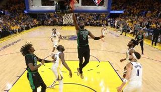 جولدن ستيت وريورز ضد بوسطن سيلتيكس