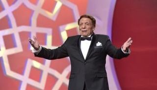صورة للفنان المصري عادل إمام