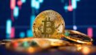 بيتكوين تهوي إلى أدنى مستوى في عام ونصف