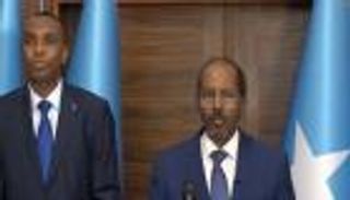 الرئيس الصومالي يعين حمزة عبدي بري رئيسا للحكومة