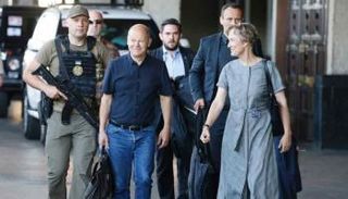 شولتز في محطة كييف المركزية