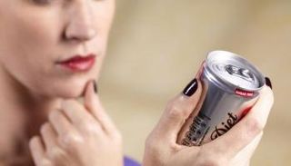 أضرار مشروبات الدايت تبدأ فور تناولها