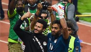 الشناوي في منافسة قوية مع أبو جبل