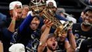 ما هي الجوائز المالية لدوري السلة الأمريكي NBA؟